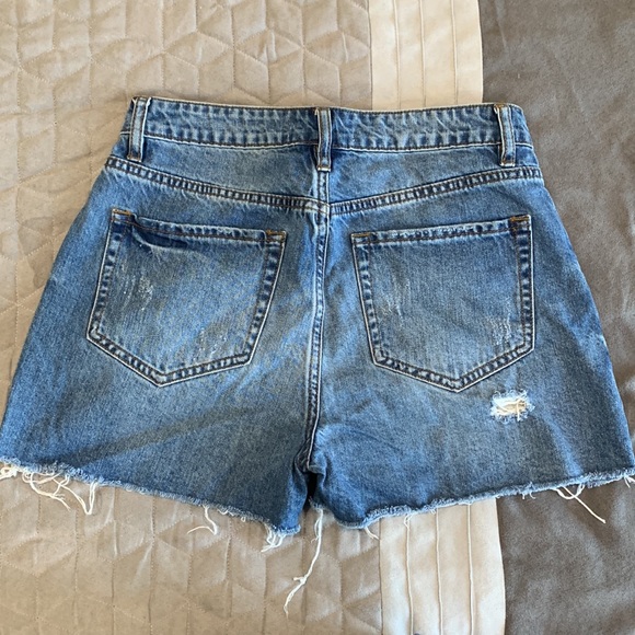 Pink Lily High Rise Shorts - Picture 2 of 4